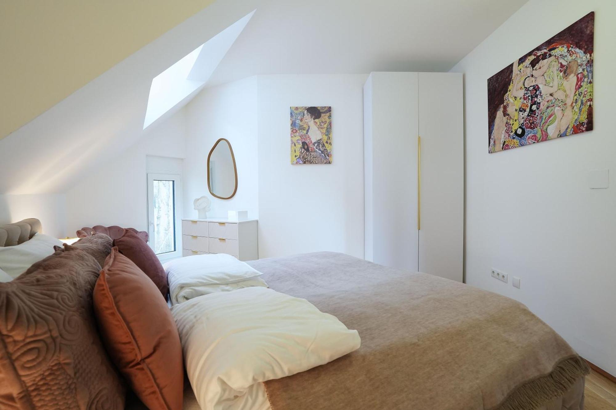 Apartment Stay In Style At Carl'S Design Residences - Modern Design Meets Green Comfort L Parking & Perfect Connection To City Center Wien