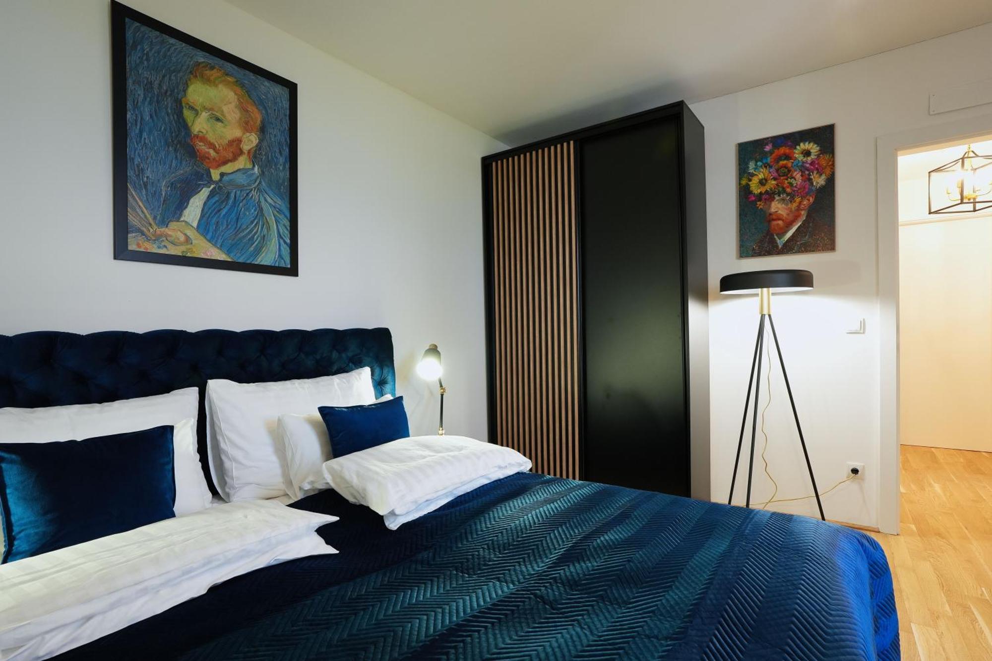 Stay In Style At Carl'S Design Residences - Modern Design Meets Green Comfort L Parking & Perfect Connection To City Center Apartment *