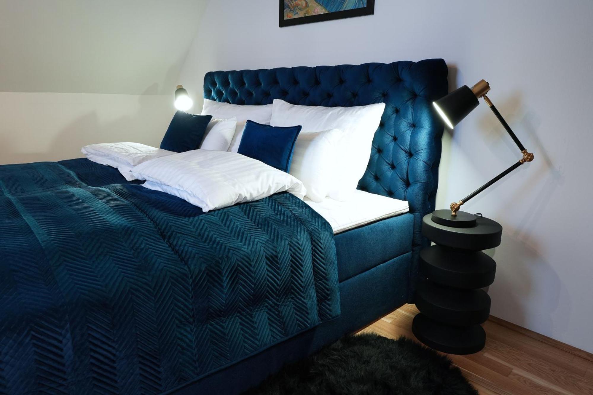 Stay In Style At Carl'S Design Residences - Modern Design Meets Green Comfort L Parking & Perfect Connection To City Center