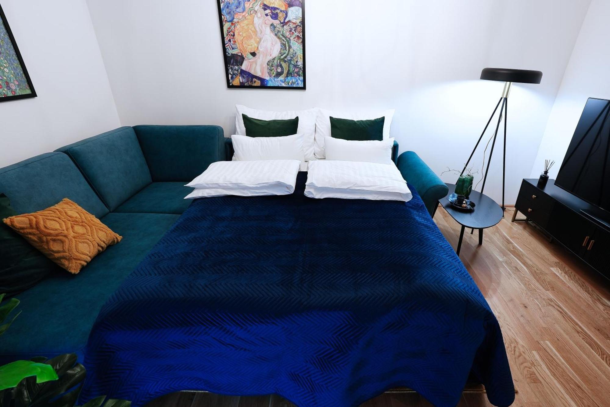 Stay In Style At Carl'S Design Residences - Modern Design Meets Green Comfort L Parking & Perfect Connection To City Center Apartment Wien