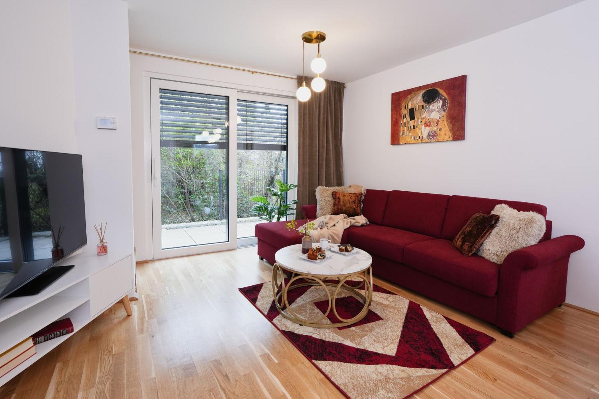 Apartment In Style At 